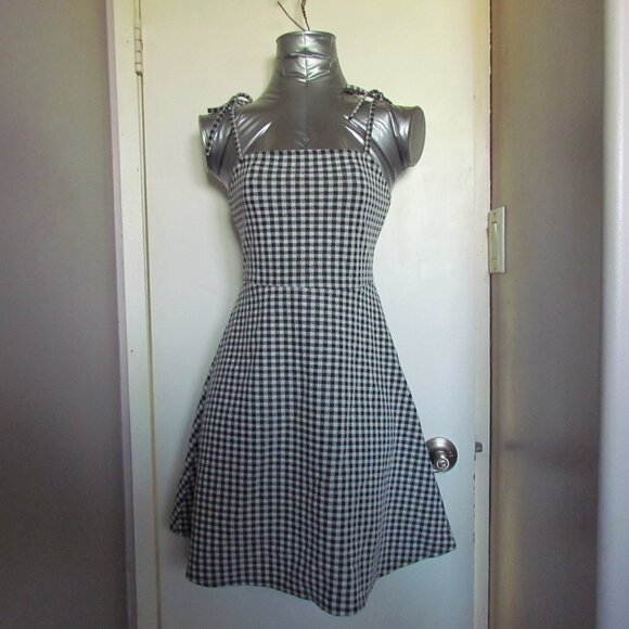 Black and White Gingham Mini Fit and Flare Cottagecore Picnic Chic Dress Small - Picture 1 of 10